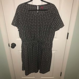 Black pattern cap sleeve plus size dress